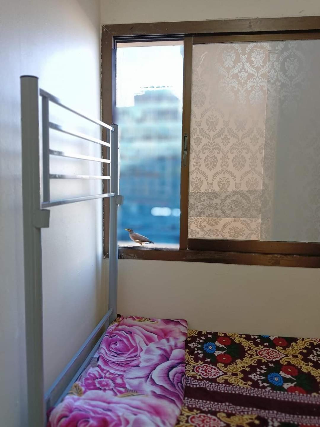 Single Room Near "World Trade Centre&Beach" Abudhabi Abu Dhabi Esterno foto