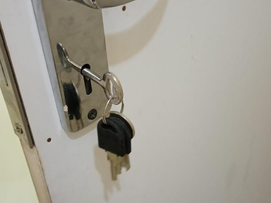 Single Room Near "World Trade Centre&Beach" Abudhabi Abu Dhabi Esterno foto